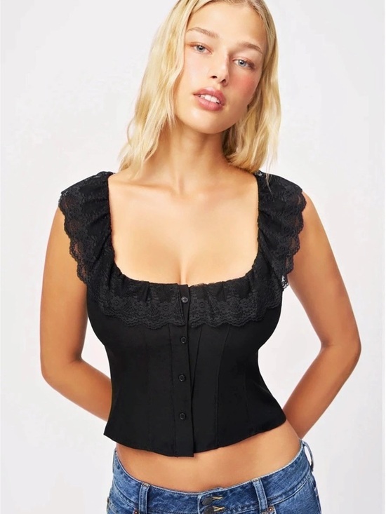 Danielle Guizio Tops - Guizio Black Lace Paloma Top Size XS Like New